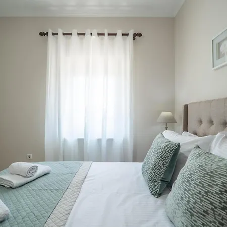 Ammoutsiani Cozy 1 By 8essentially Apartament *